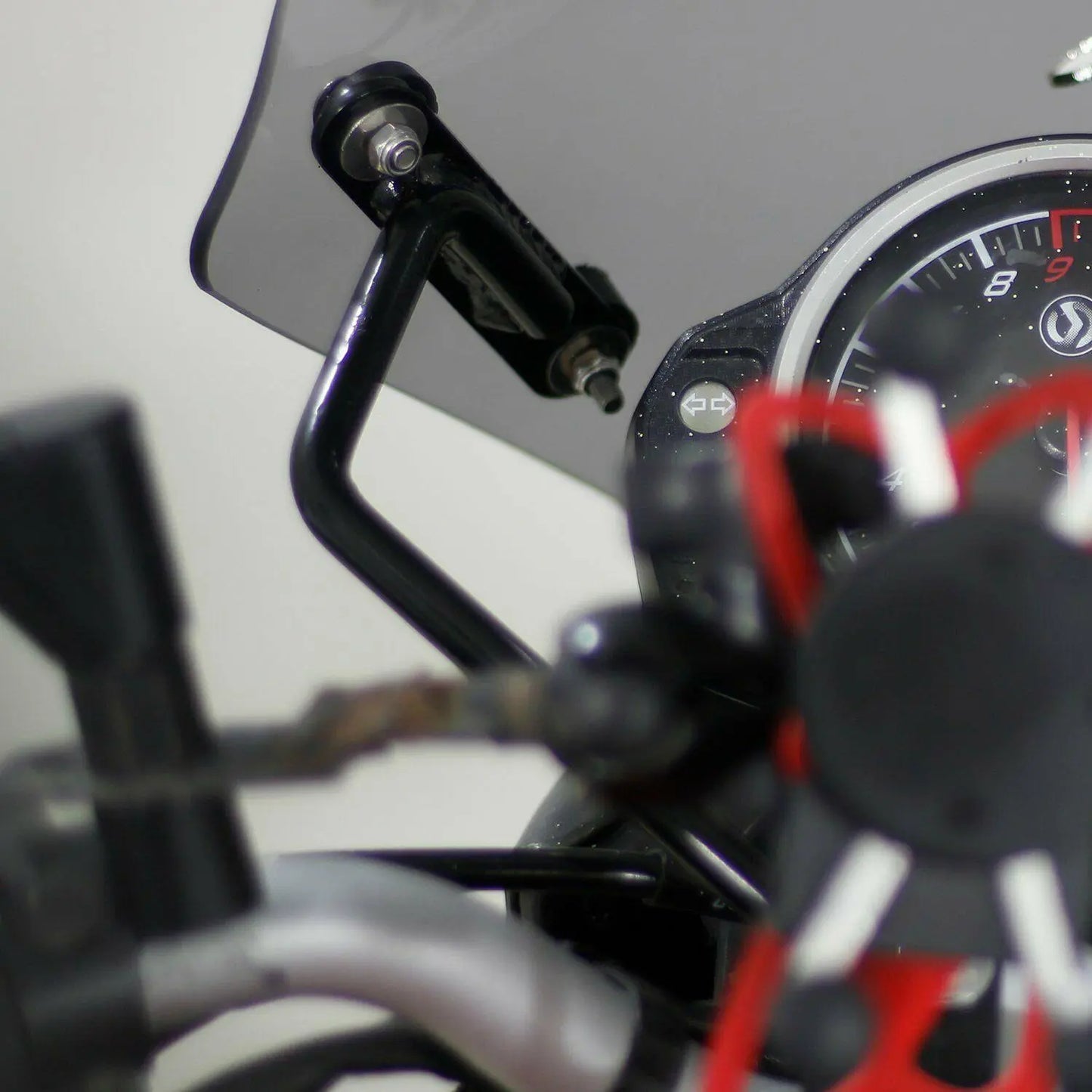 SYM Wolf SB 125 250 windscreen smoke 2011-2020