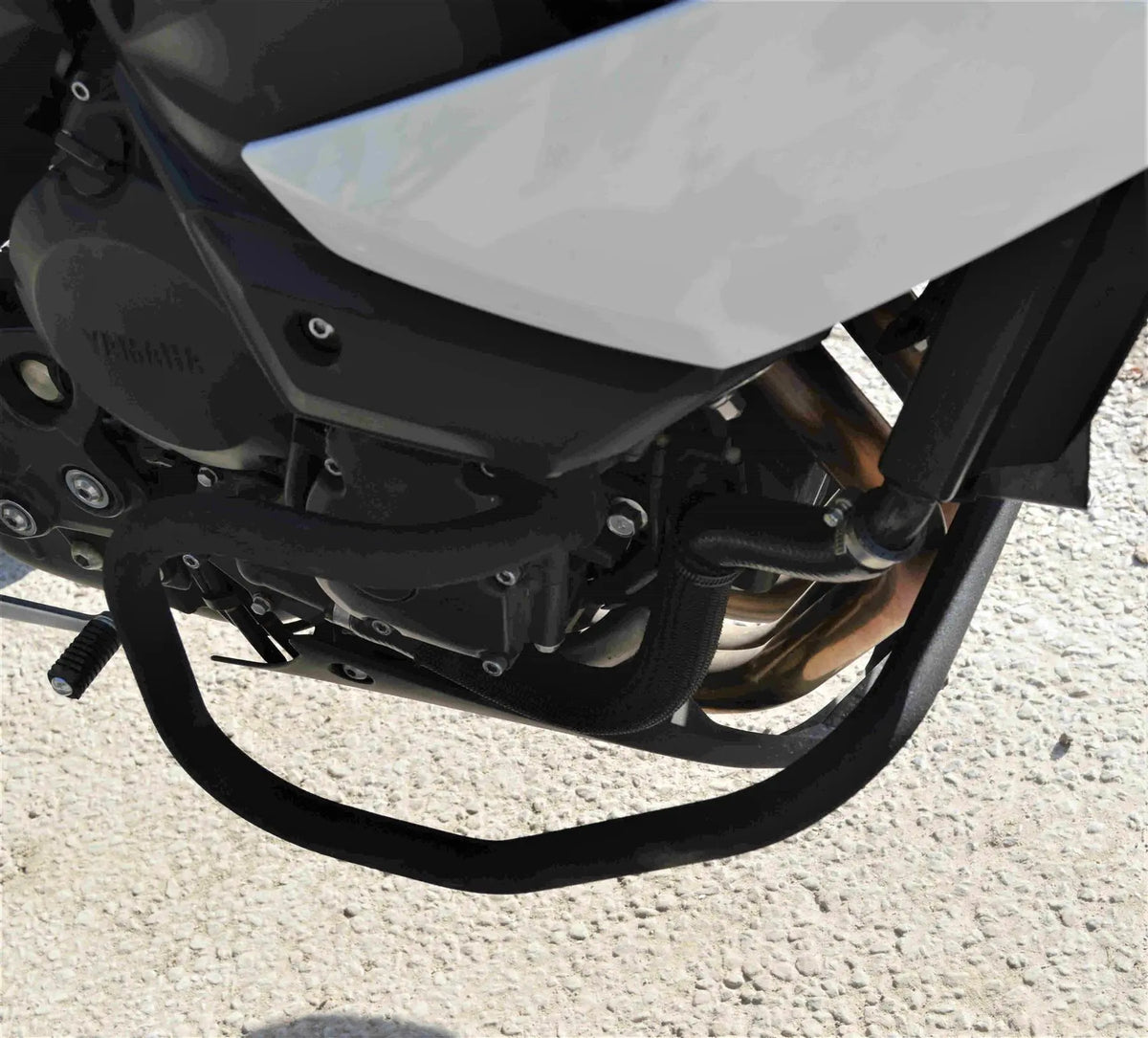 Yamaha XJ6 engine guard 09-15
