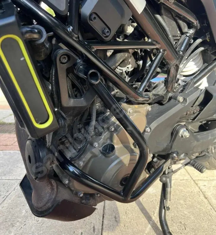 Husqvarna Svartpilen 250/401 Crash Bars Engine Guards 2018-2023