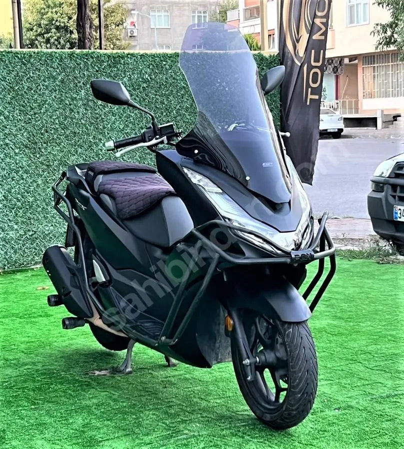 Honda PCX 125 Windscreen 79 cm 2021-2022-2023-2024 Smoke 39 cm Taller