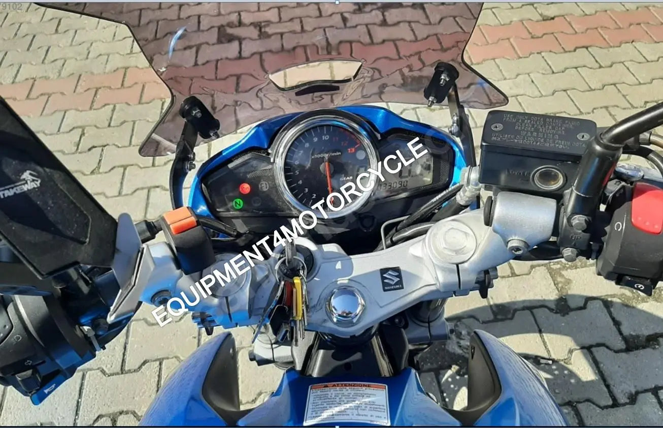 Suzuki GW250 Inazuma naked windscreen smoke 12-16