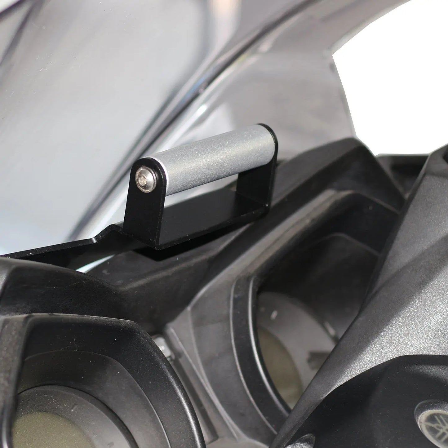 Yamaha XMAX 125/250/400 GPS phone sat NAV bracket holder 14-17