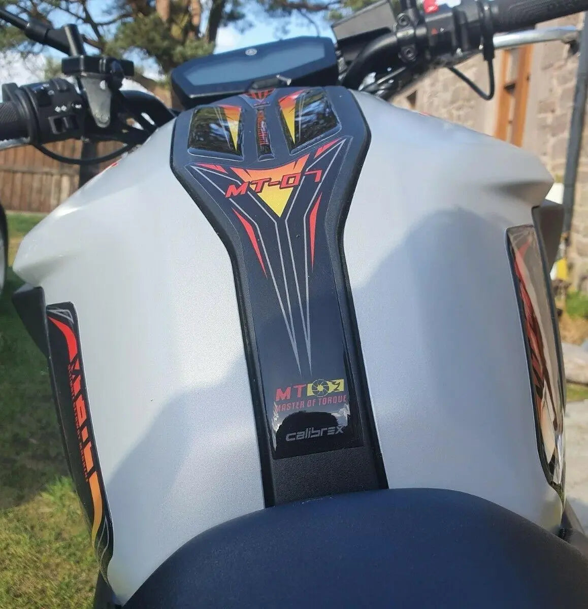 Yamaha MT-07 tank/knee/gas cap pad TRIO NIGHT FLUO set 2018-2020