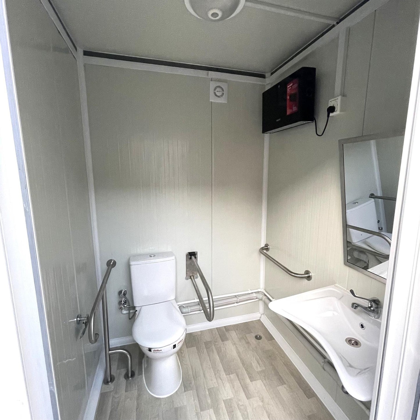 Disabled Portable Toilet Block Prefabricated WC Unit With Access Ramp