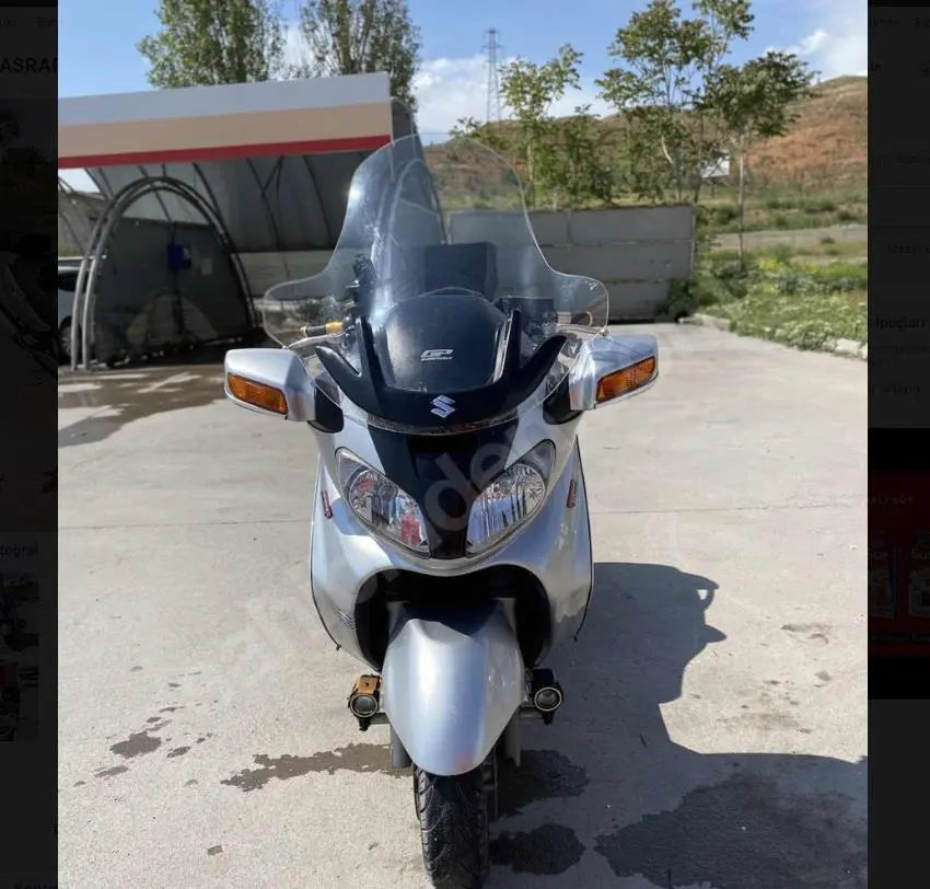 Suzuki Burgman 650 touring Windscreen clear 76 cm 02-12