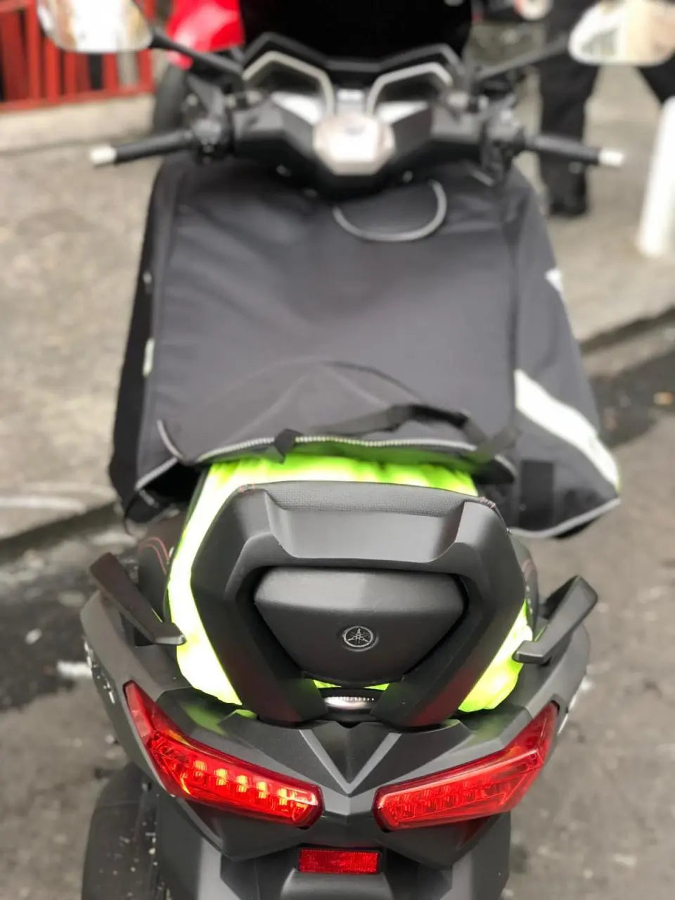 Yamaha XMAX125 2014-2017 ONLY Apron Rain Covers Leg Knee Protector Warmer