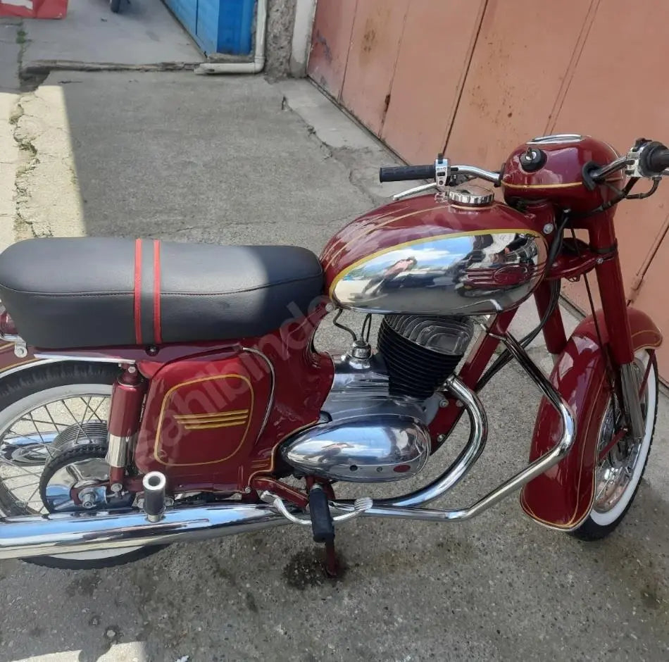 Jawa 250 engine guard protector crash bar