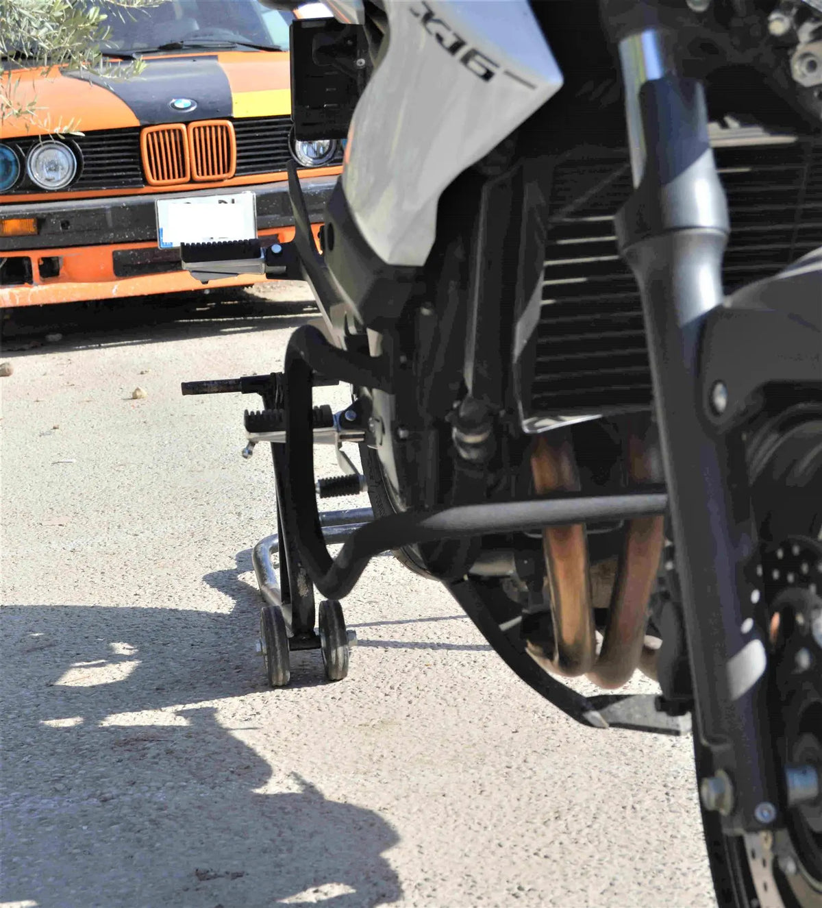 Yamaha XJ6 engine guard 09-15