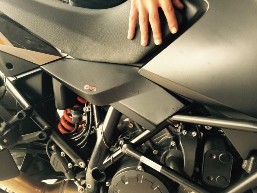 KTM 1090 1190 1290s carbon fiber side cover heat guard deflector