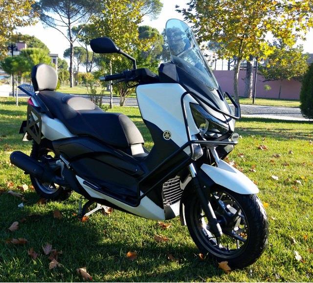 Yamaha XMAX 400 full fairing guard crash bar cover bumper protector 2013-17
