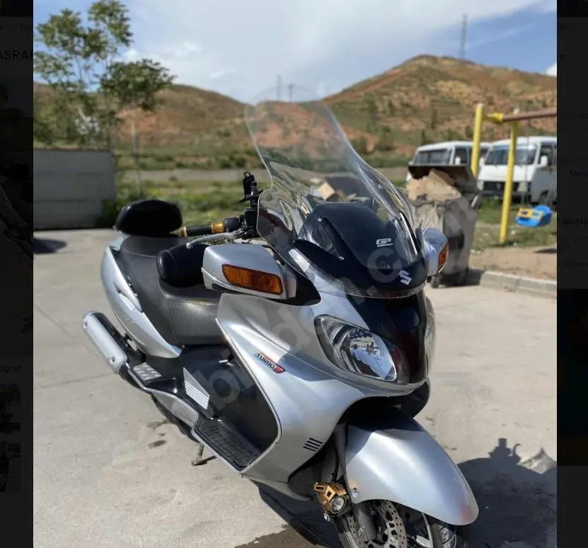 Suzuki Burgman 650 touring Windscreen clear 76 cm 02-12