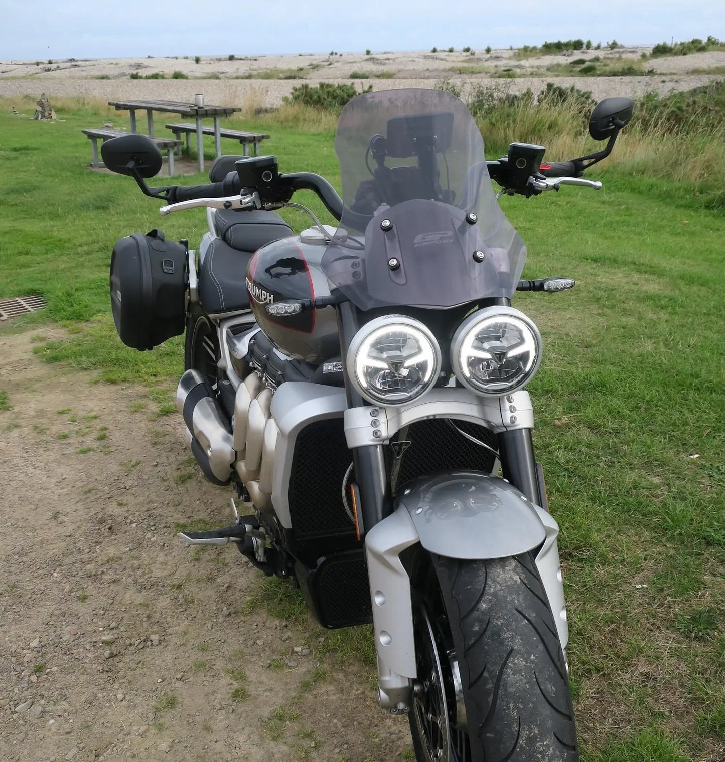 Triumph Rocket3R/Rocket3GT windscreen 46 cm smoke 2020-2024