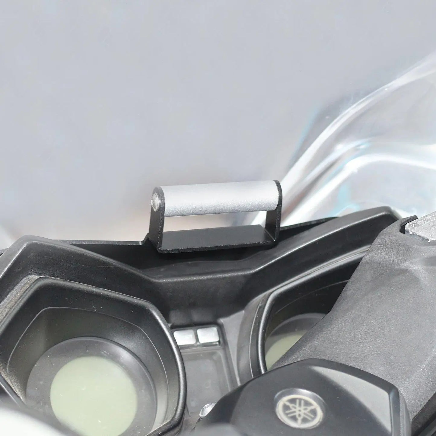 Yamaha XMAX 125/250/400 GPS phone sat NAV bracket holder 14-17