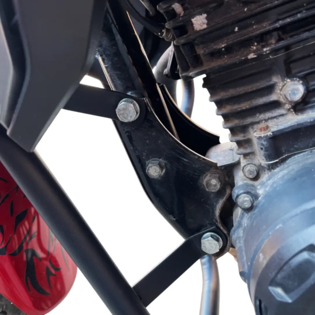 Honda CB125F Crash Bar 2021–2026 Engine Protection Knee guard