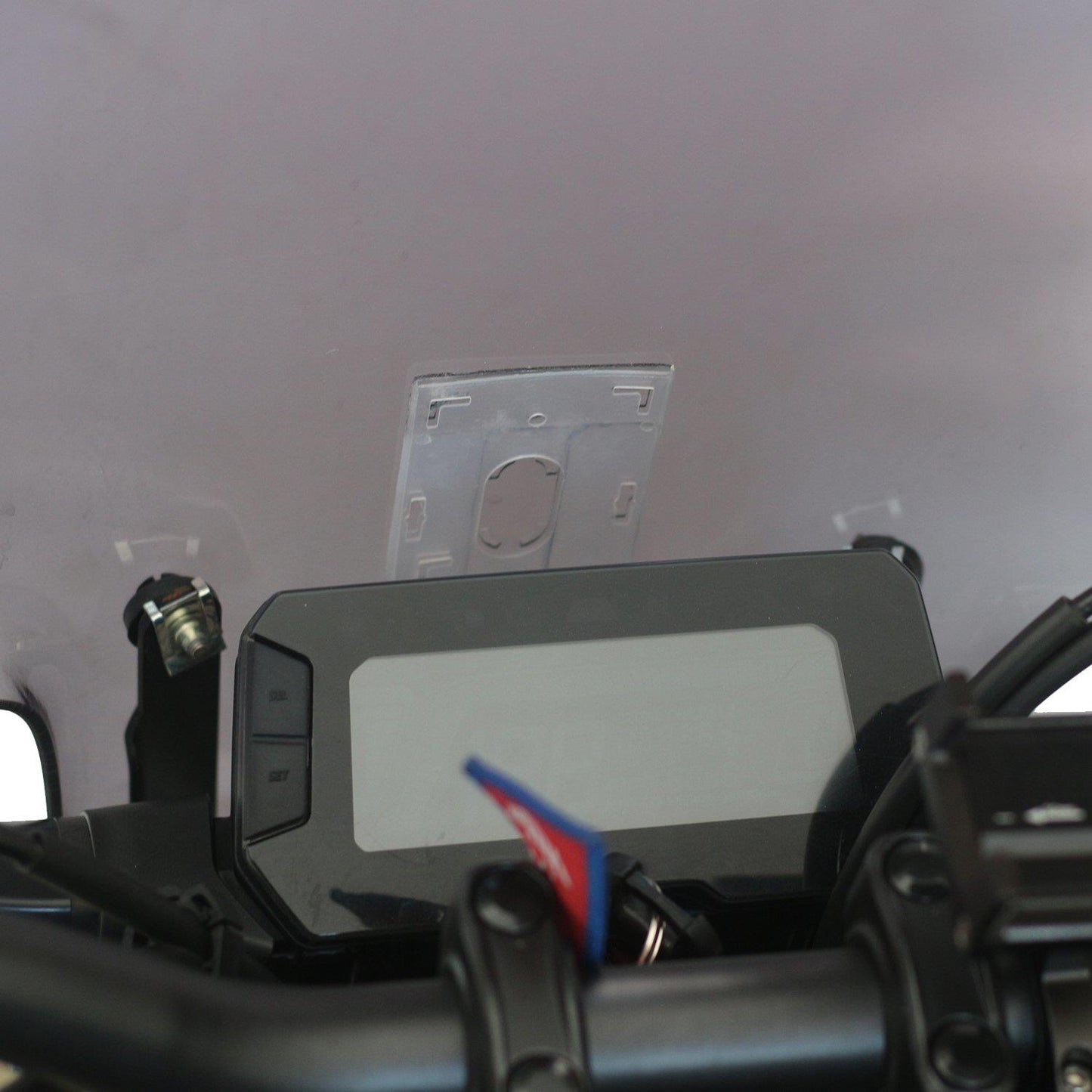 Honda CB125R touring smoke windscreen 49 cm 18-23