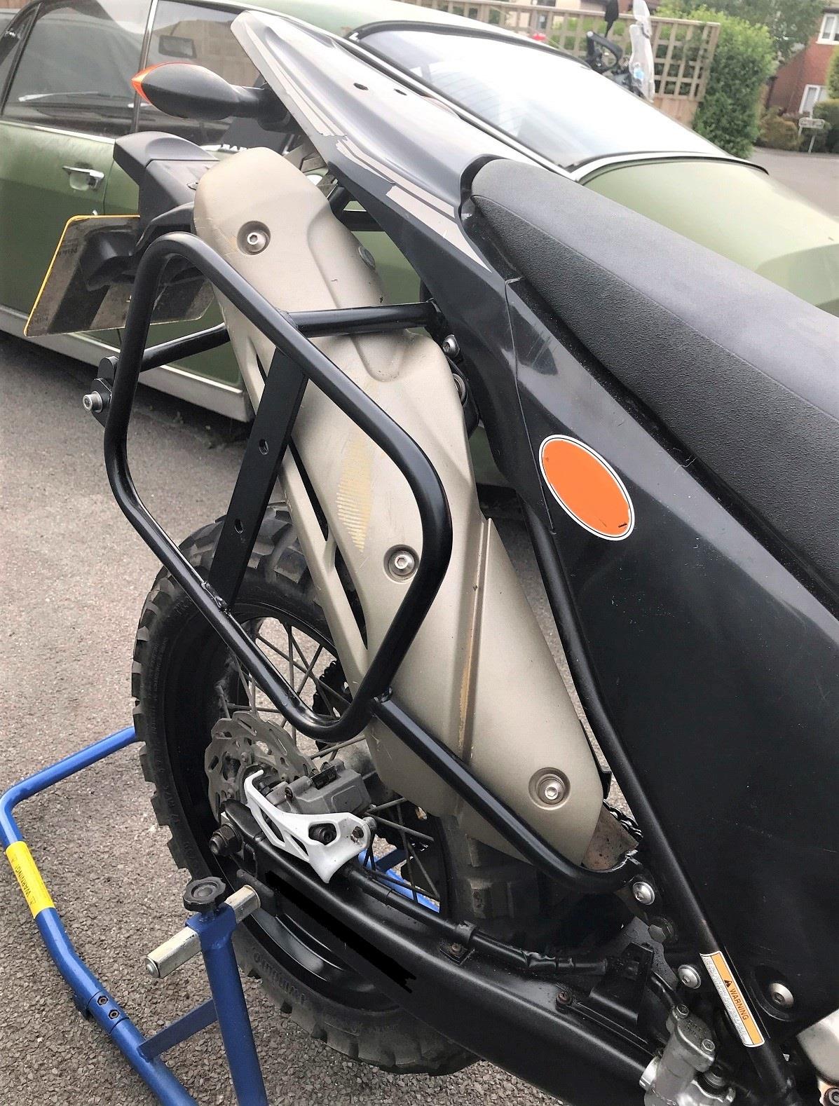 Yamaha WR250R WR250X Pannier Rack set for side luggage 08-23