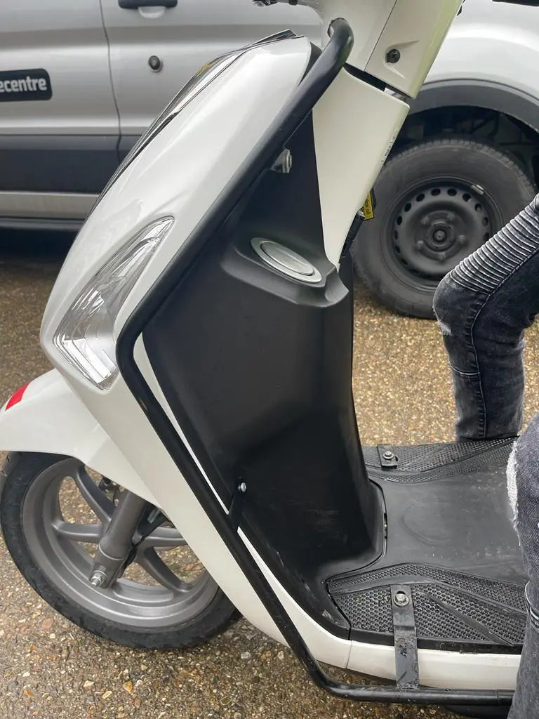 Yamaha Delight 125 crash bars full fairing guards 17-20