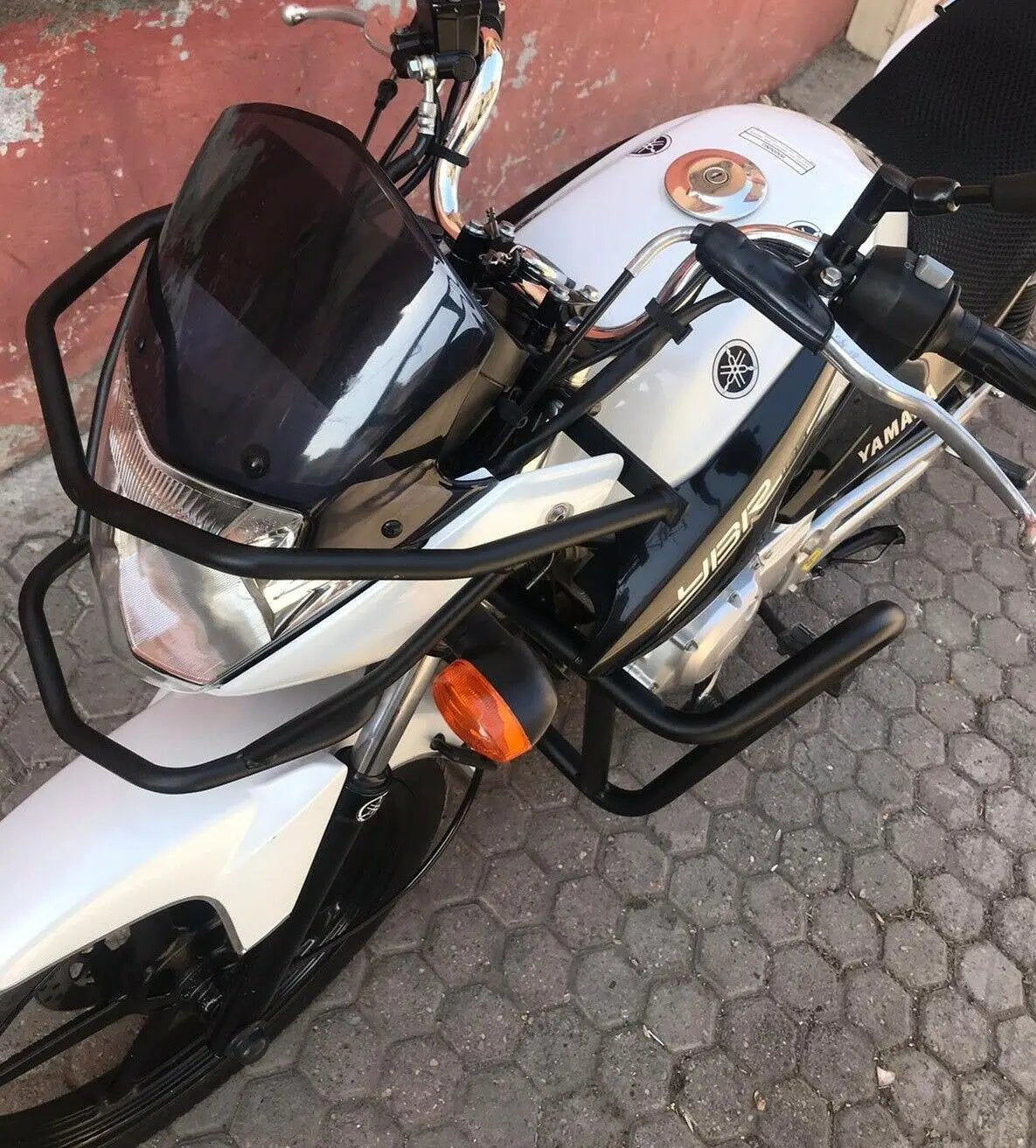 Yamaha YBR125 Engine Guard Crash Bar Protector 2005-16 - Equipment4motorcycle