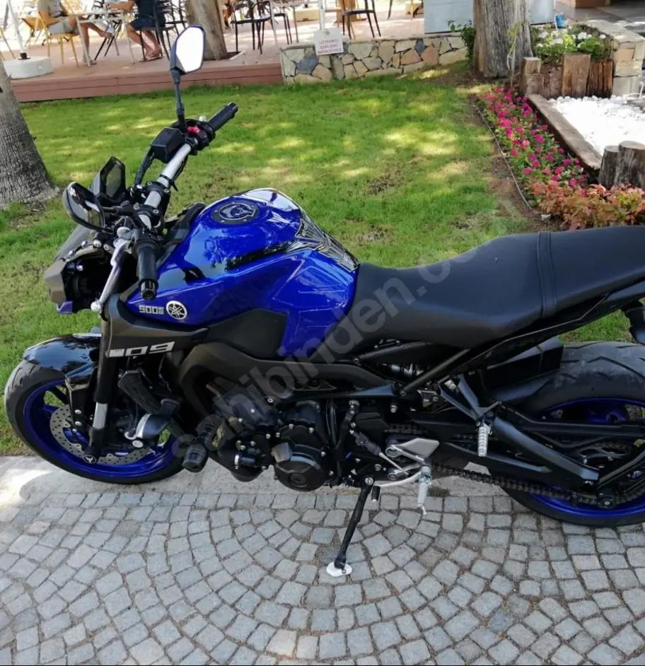 YAMAHA MT-09 Knee Pads Pair 2013-20 Clear Transparent