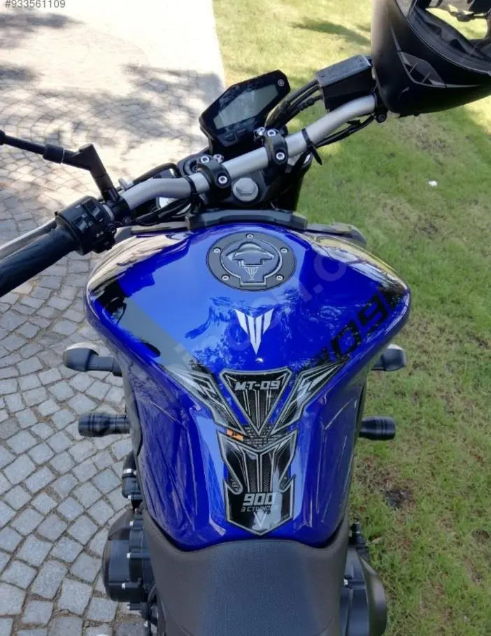 Yamaha MT-09 Tank Pad Black 2013-2020