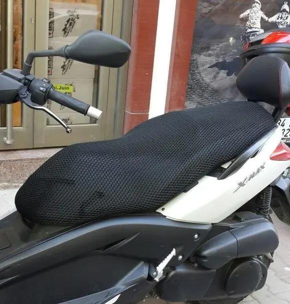 Yamaha X-MAX seat cover with breathable anti-slip mesh