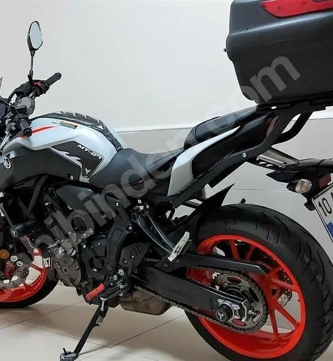 Yamaha MT07 rear fender chain guard hugger 2018-2020