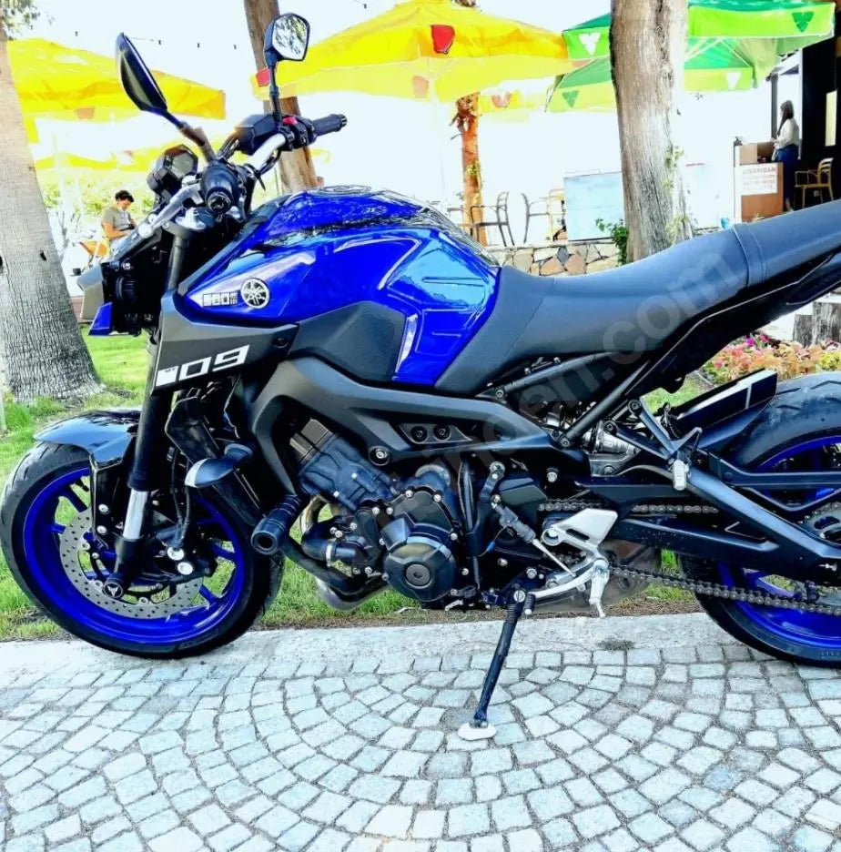 YAMAHA MT-09 Knee Pads Pair 2013-20 Clear Transparent