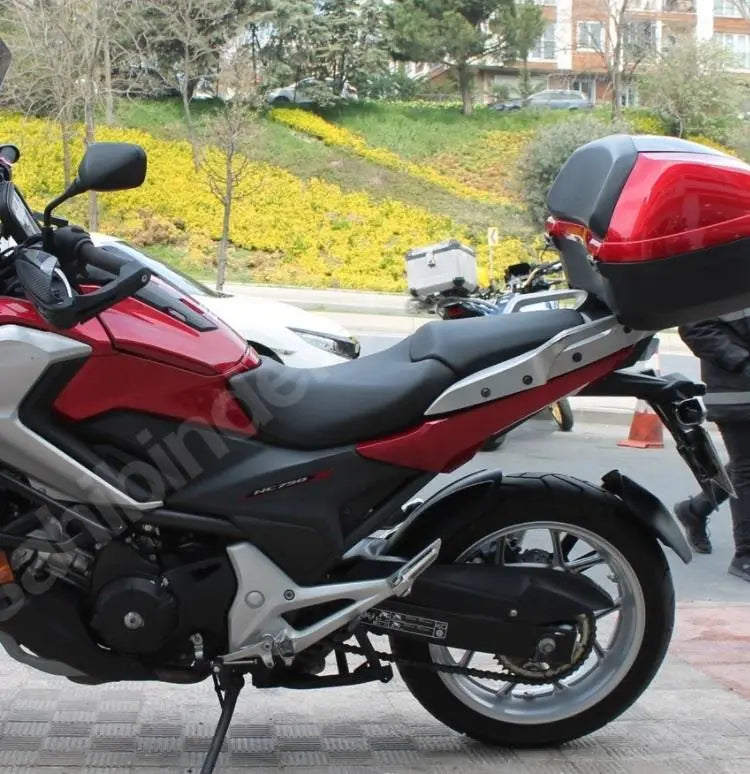 HONDA NC750S/NC750X hugger rear fender chain guard 12-20