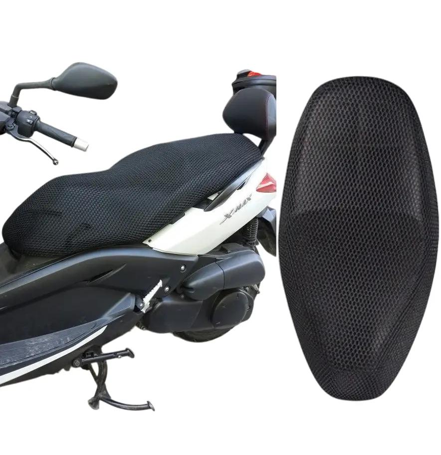 Yamaha X-MAX seat cover with breathable anti-slip mesh