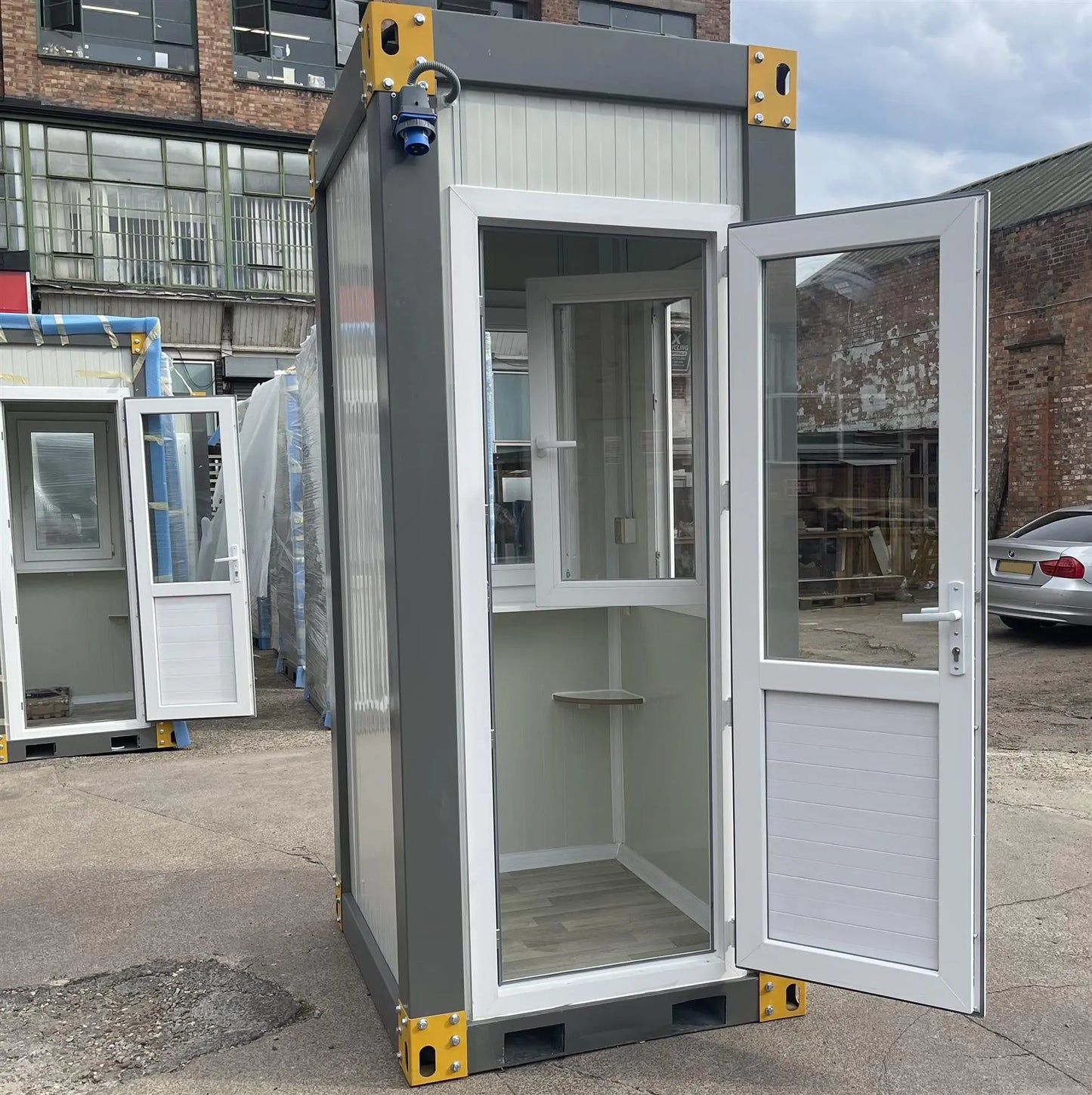 Portable Kiosk Cabin Booth Security Ticket Hut Gate House FREE SHIPPING*