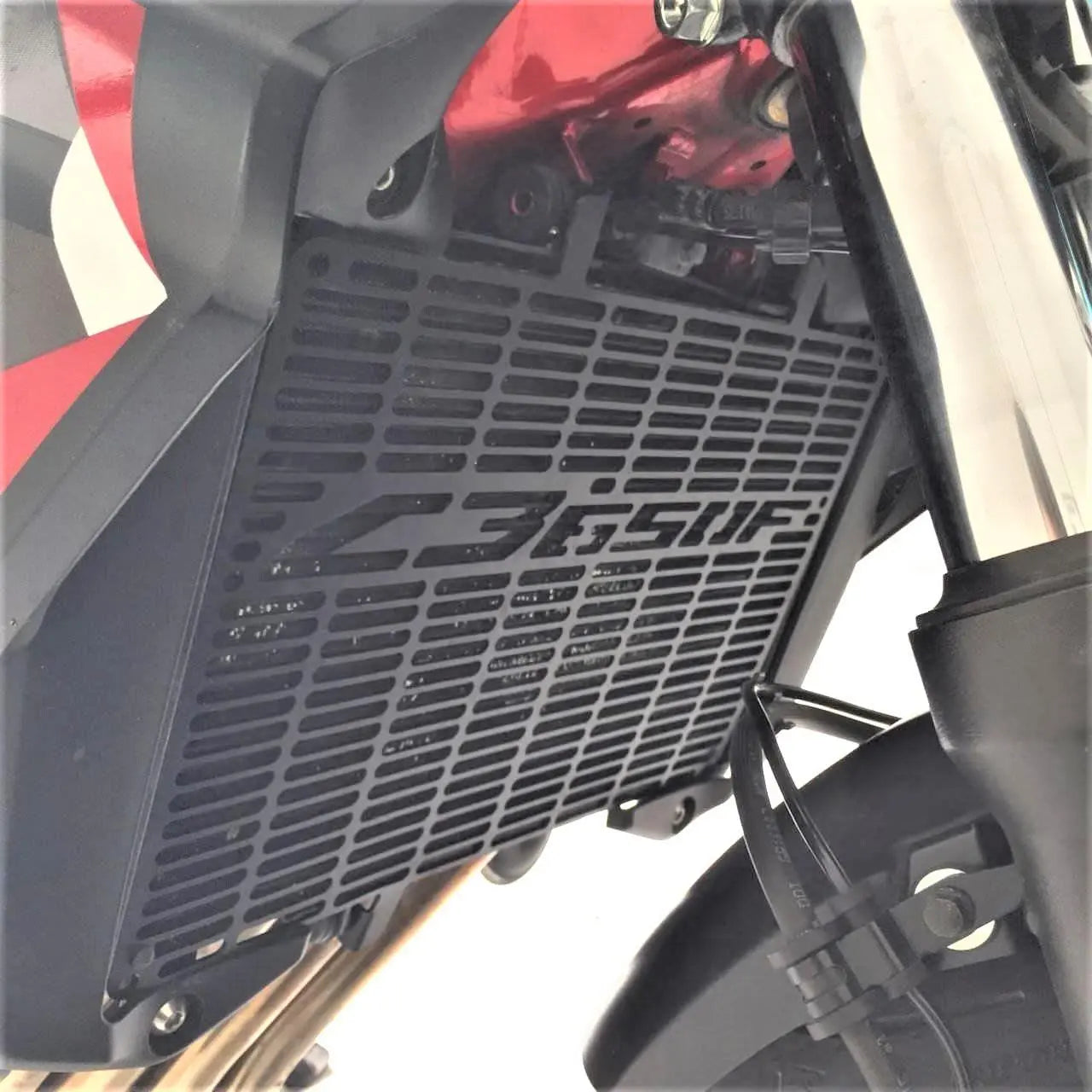 Radiator Guard for Honda CB650F 2014-2019 – Black Aluminum