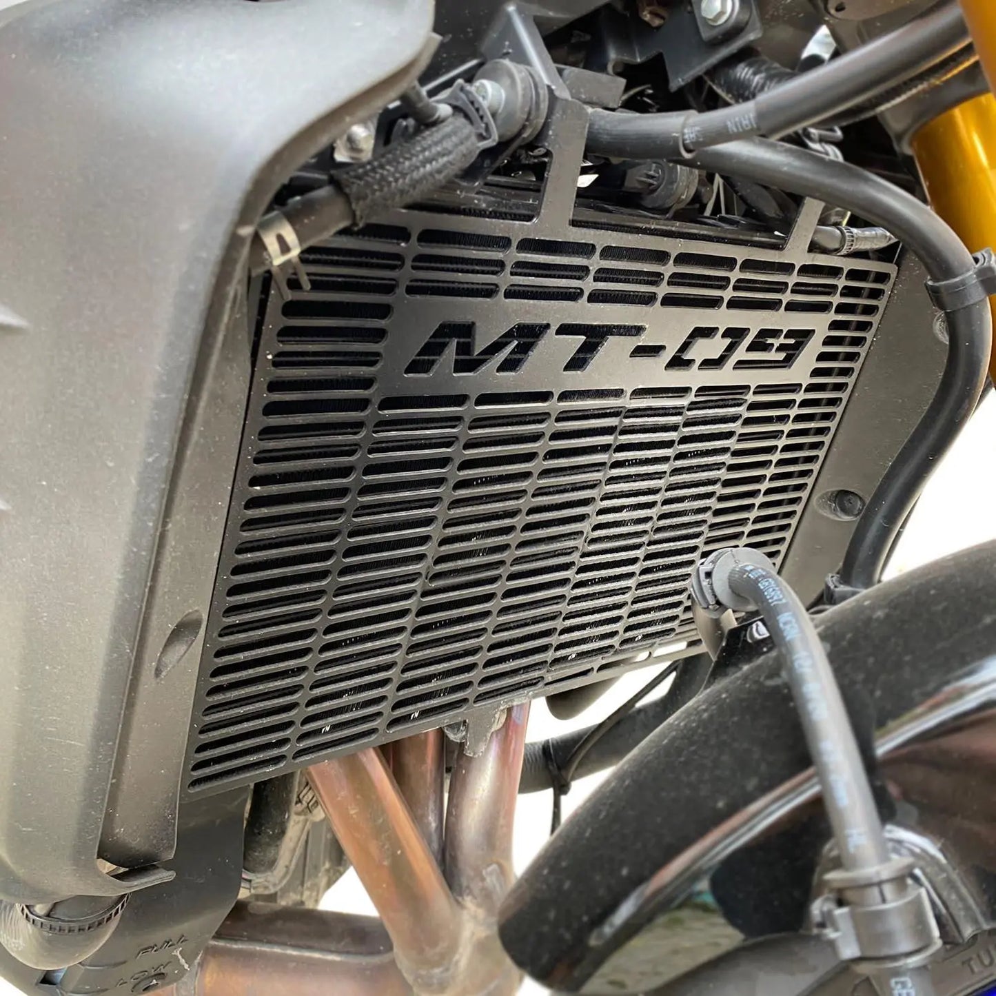 Yamaha MT-09 radiator guard cover 2021-2023