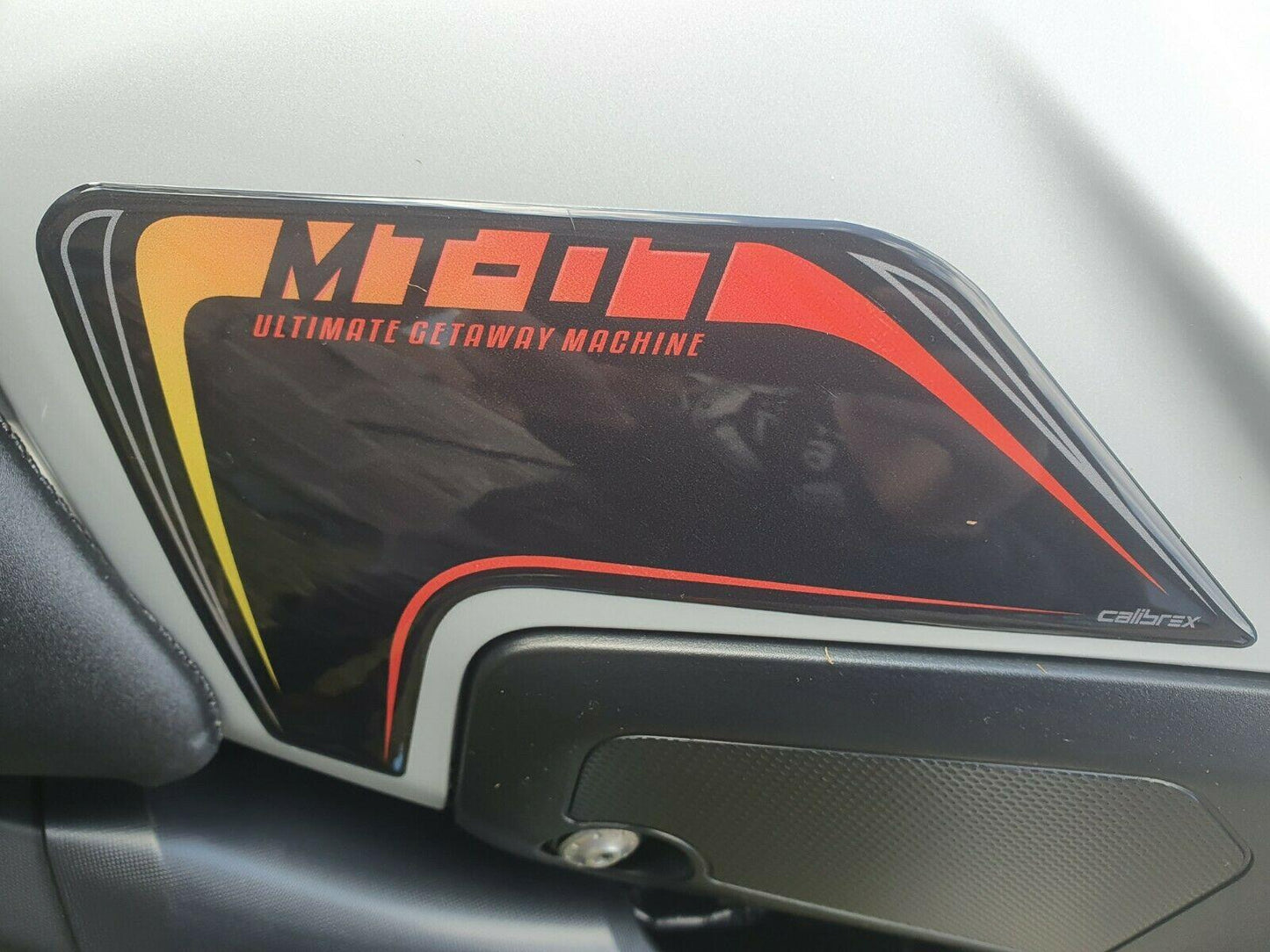 Yamaha MT-07 tank/knee/gas cap pad TRIO LAVA set 2018-2020