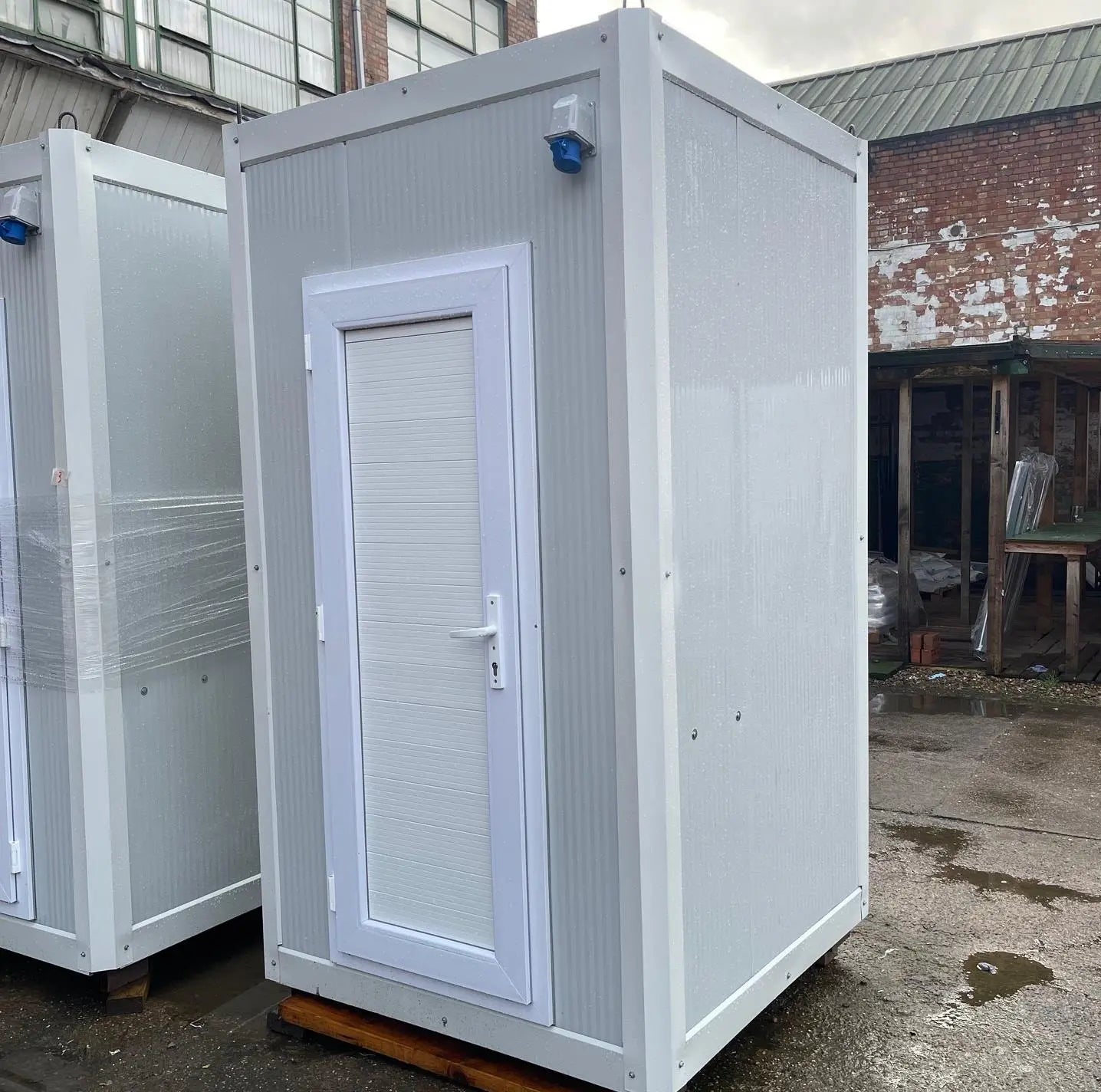 Portable Toilet Unit Welfare Cabin Modular Toilet Block 130x130 cm