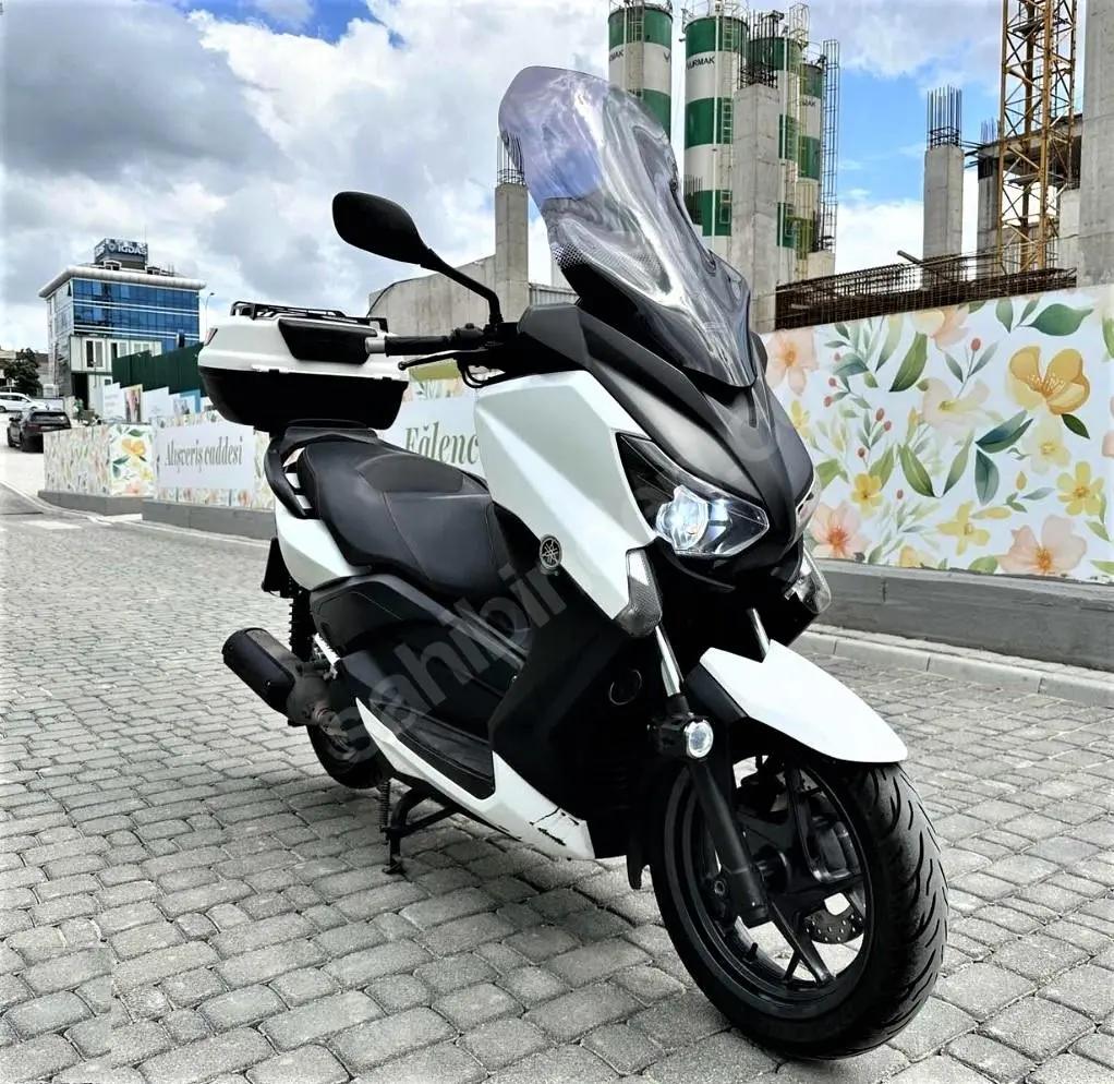 Yamaha X-MAX 125/250/400 Windscreen 65 cm Smoke 2014-2017 Only