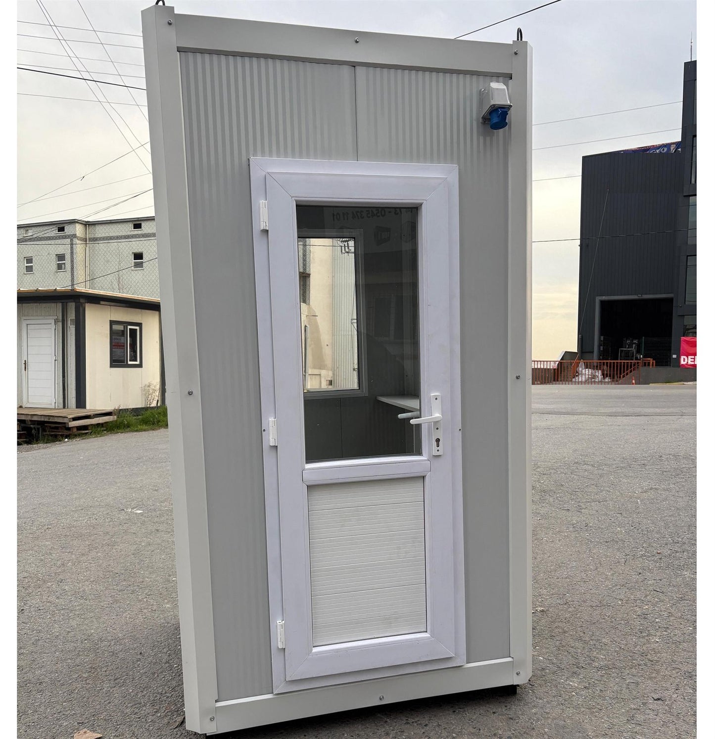 Modular Kiosk Ticket Booth Security Hut Portable Cabin 150x150 cm